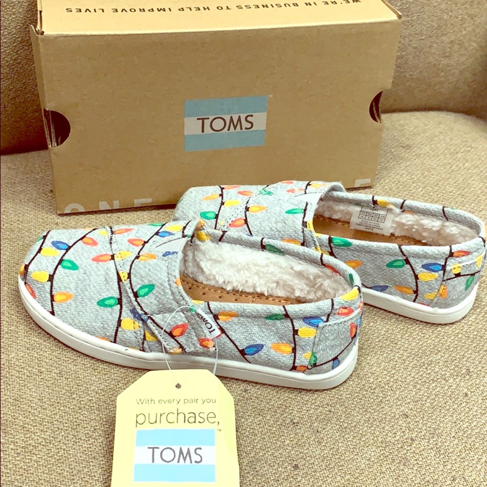Toms girls size 10 glow in the dark light shoes